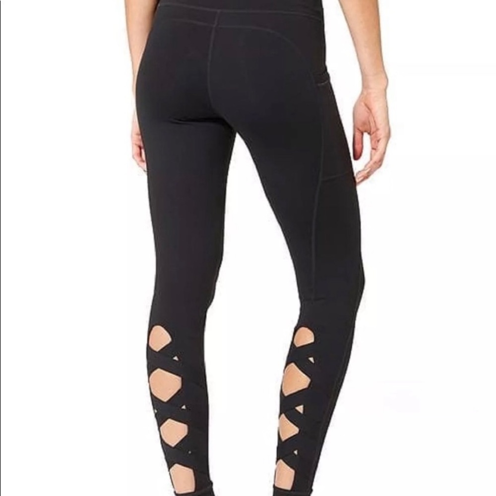 Athleta Black Crisscross Back Pocket Leggings